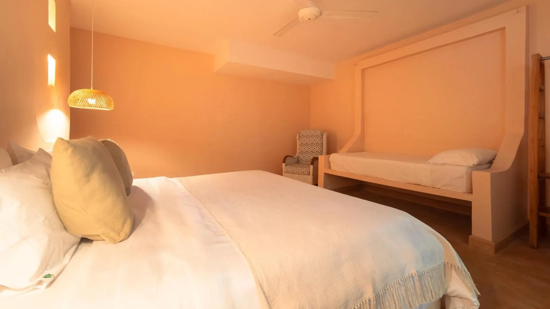 Isla Bonita Cartagena Hotel